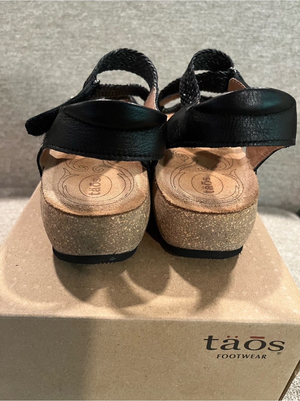 Taos Trulie Sandal - Picture 7 of 8